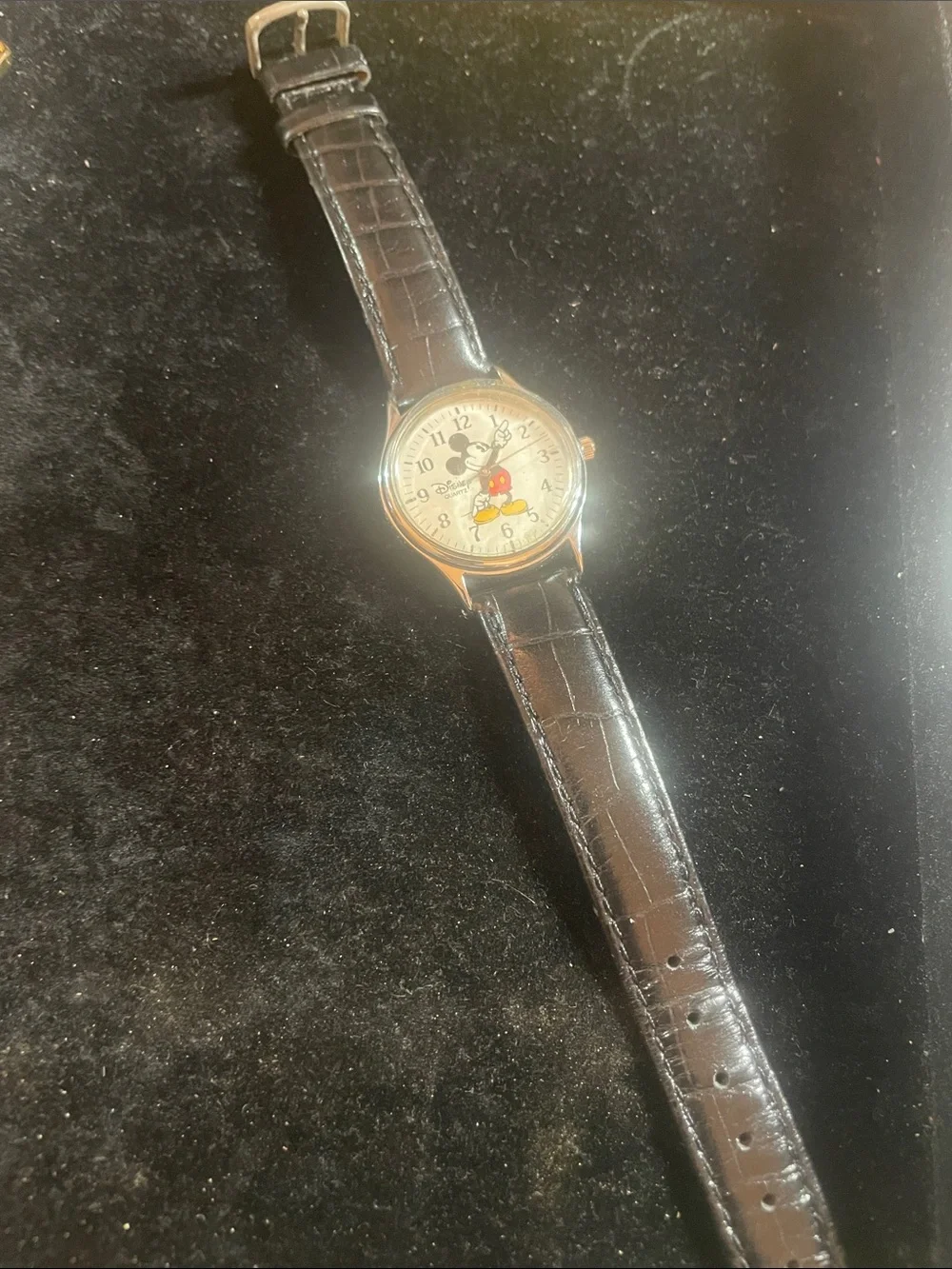 Vintage Mickey Mouse quartz watch